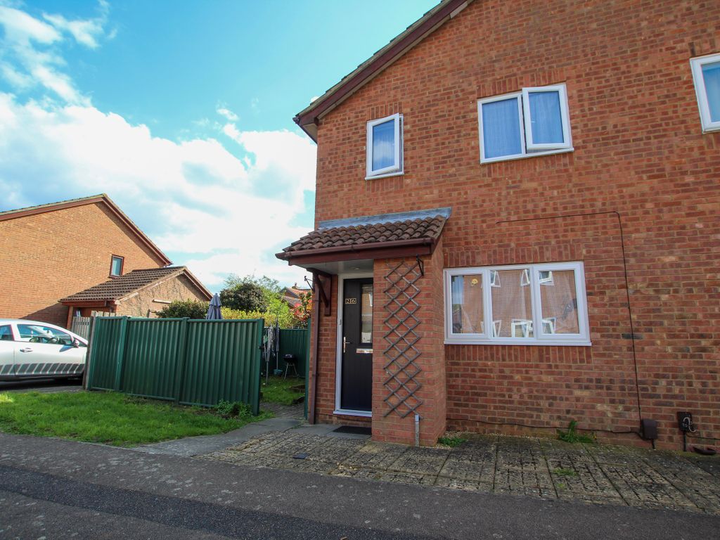1 bed detached house for sale in The Oaks, Milton, Cambridge CB24, £225,000