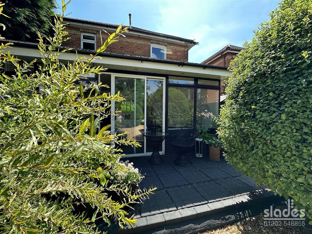 5 bed detached house for sale in St. Leonards Road, Bournemouth BH8, £485,000