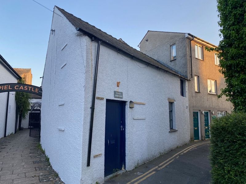 Retail premises to let in The Stables, Lower Brook Street, Ulverston, Cumbria LA12, £6,500 pa