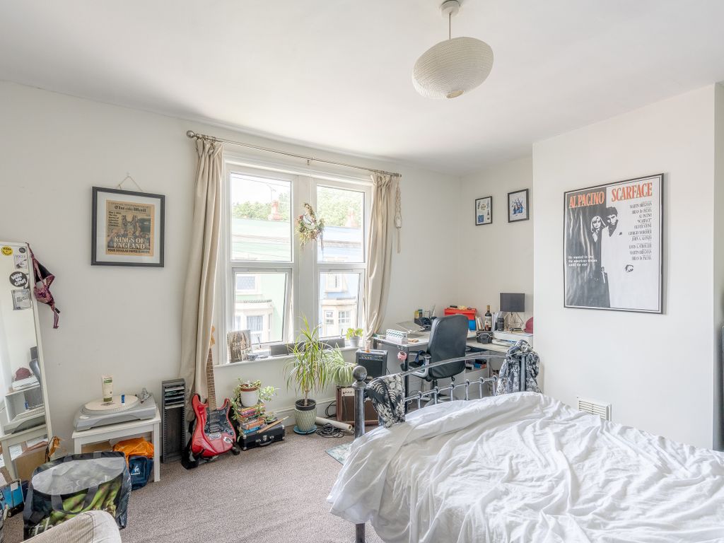 3 bed terraced house for sale in Thomas Street, St Agnes, Bristol BS2, £375,000