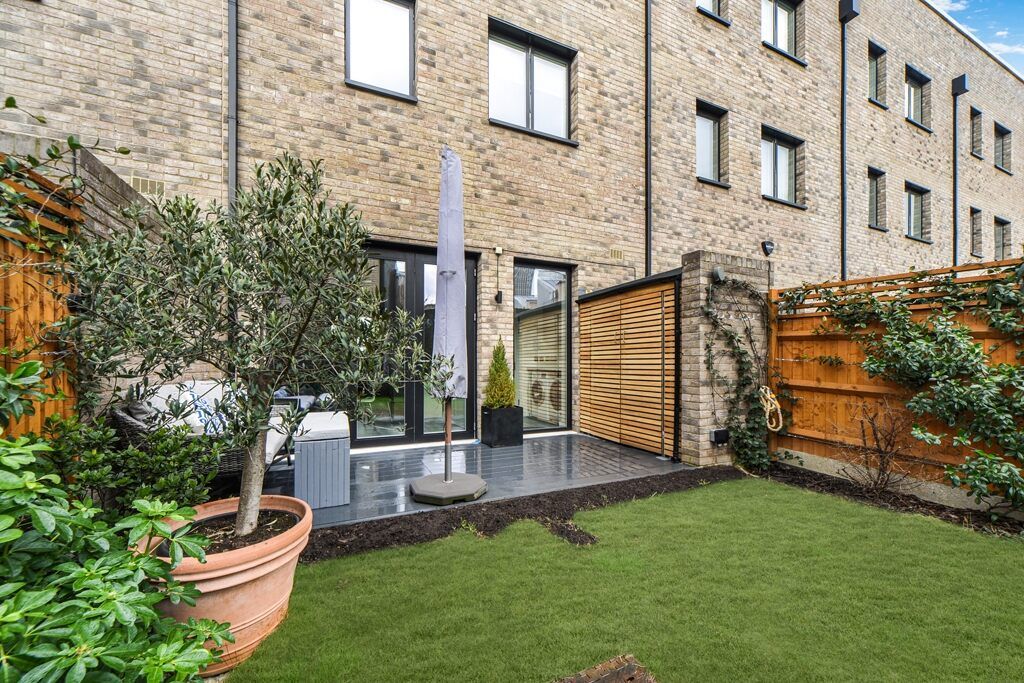 4 bed town house for sale in Abercrombie Road, London E20, £1,250,000