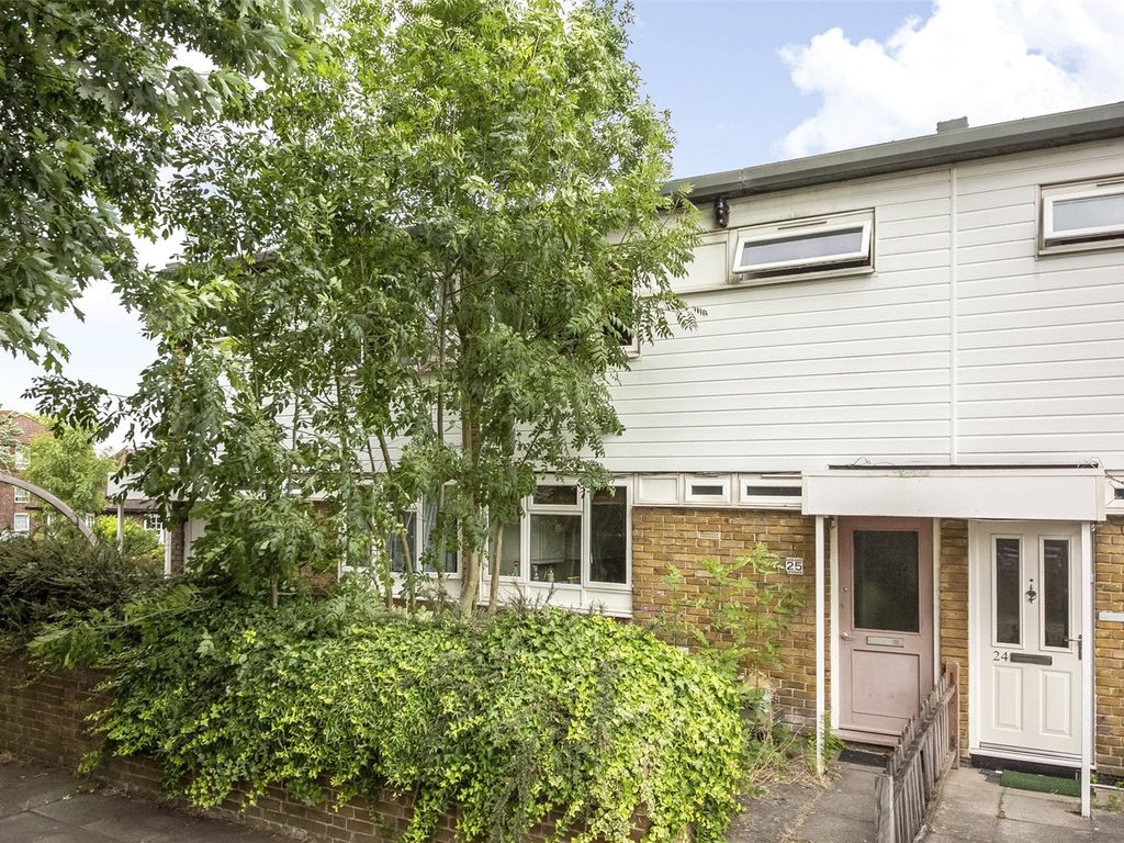 3 bed terraced house for sale in Bessingham Walk, Brockley SE4, £450,000