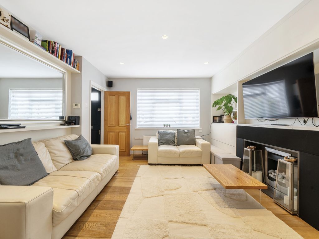 3 bed terraced house for sale in Foss Avenue, Croydon CR0, £450,000