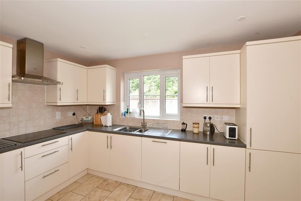 4 bed detached house for sale in Nightingales, East Hoathly, Lewes, East Sussex BN8, £639,950