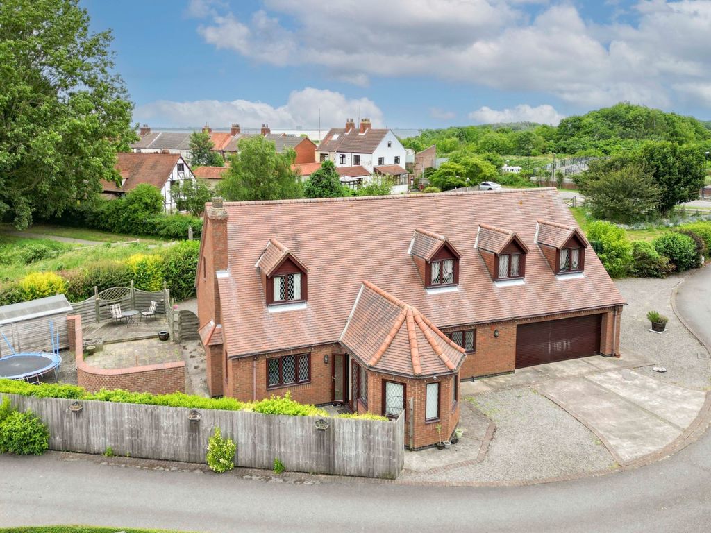 4 bed detached house for sale in Haven Meadow, Barton-Upon-Humber DN18, £400,000
