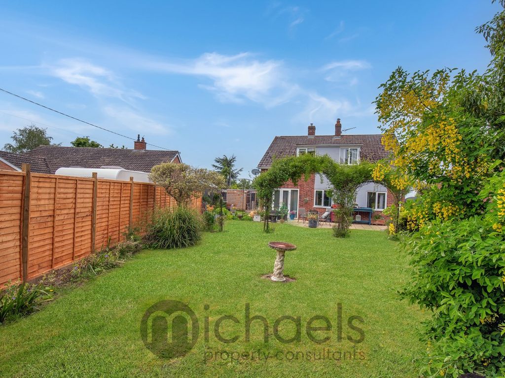 5 bed detached house for sale in Clare Road, Tilbury Juxta Clare, Halstead CO9, £475,000