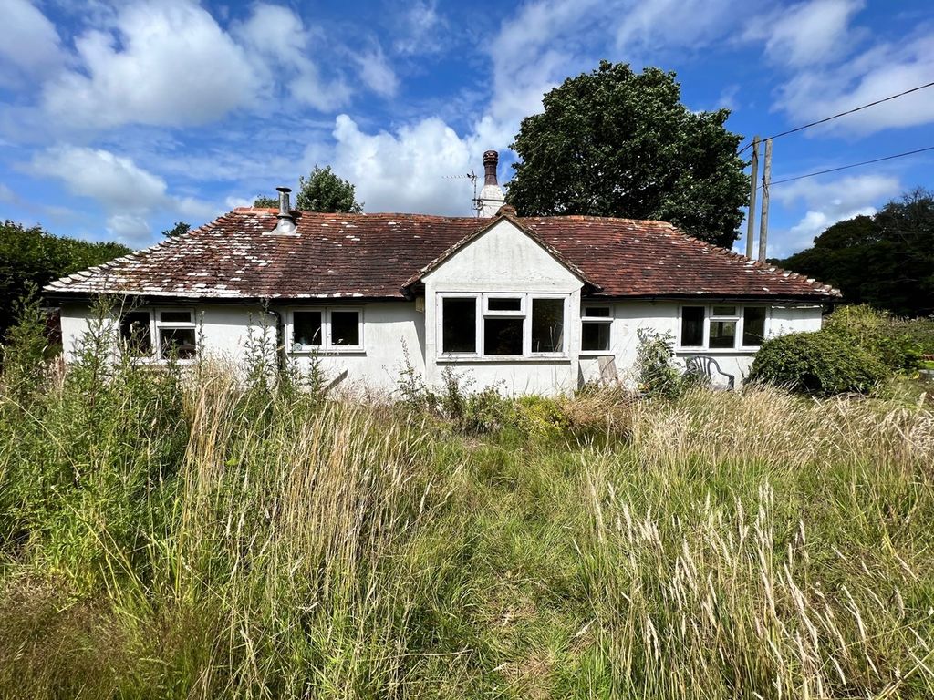 2 bed cottage for sale in Tilley Lane, Boreham Street, Hailsham BN27, £475,000