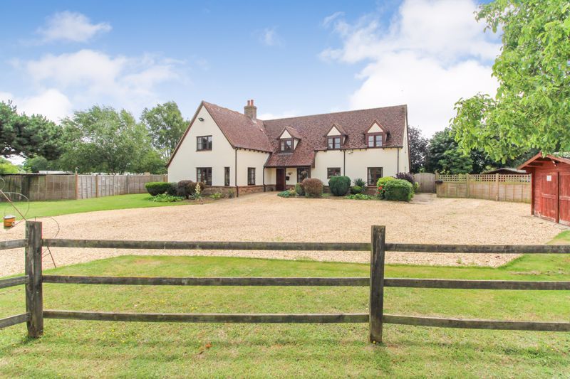 6 bed farmhouse for sale in Hinxworth, Baldock SG7, £2,000,000