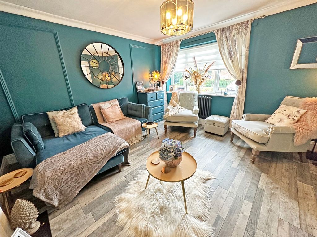 3 bed terraced house for sale in Kittermaster Road, Meriden CV7, £295,000
