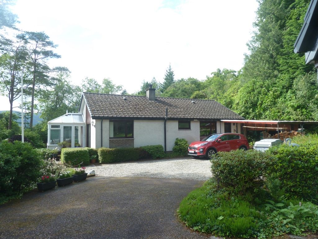 4 bed detached bungalow for sale in Tigh Na Bheag Shore Rd, Colintraive PA22, £499,000