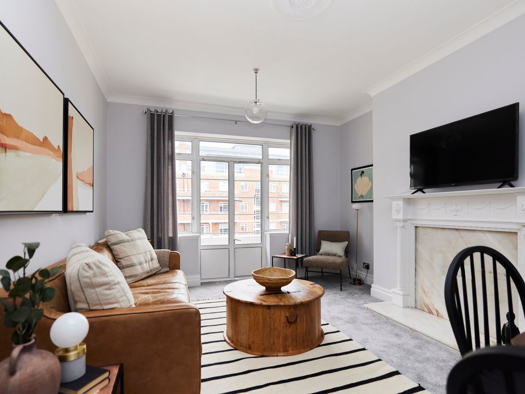 3 bed flat for sale in Barons Keep, Court, London W14, £750,000
