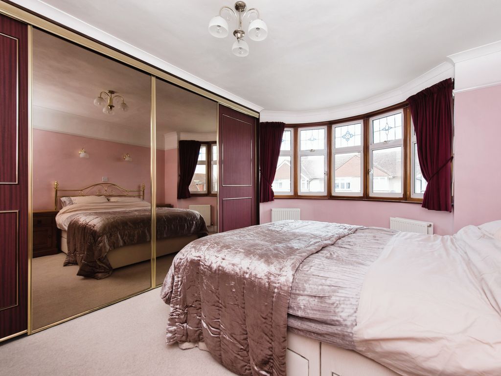 4 bed semi-detached house for sale in Ashford Avenue, Ashford TW15, £650,000