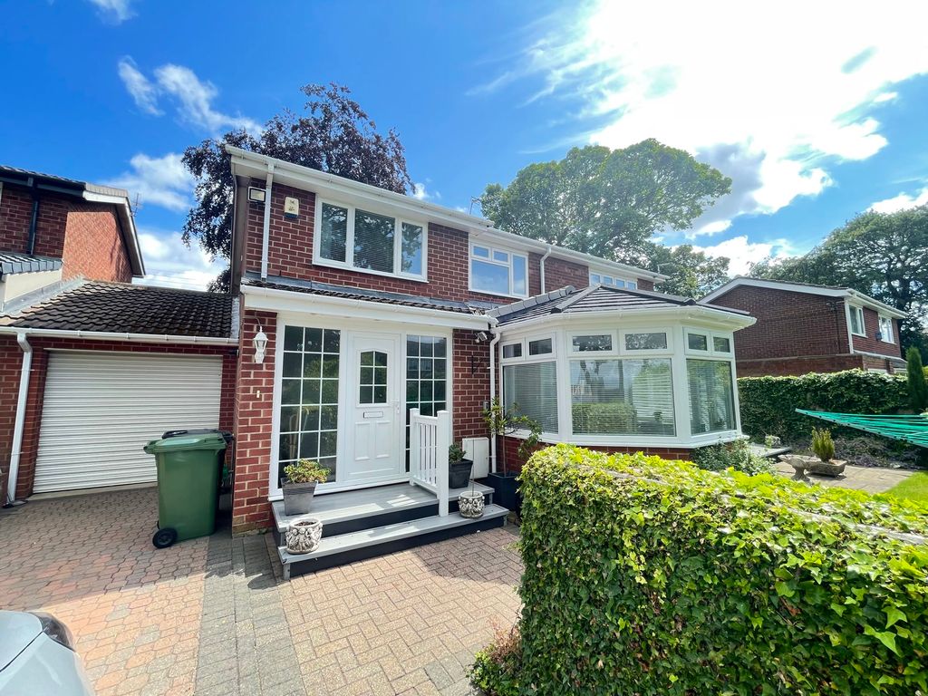 4 bed detached house for sale in Cleadon Meadows, Cleadon, Sunderland SR6, £485,000
