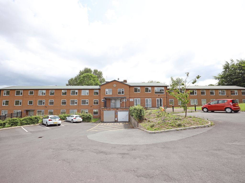 31 bed flat for sale in Gloucester Grange, Clayton, Newcastle ST5, £975,000