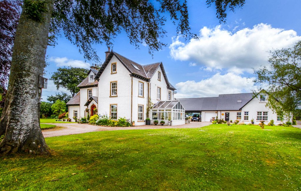 6 bed country house for sale in Fochabers, Fochabers IV32, £950,000