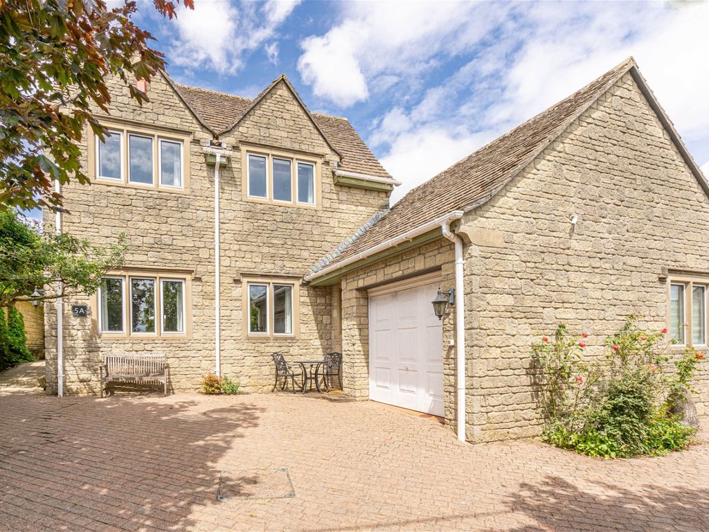 4 bed detached house for sale in Grove Road, Sherston, Malmesbury SN16, £825,000