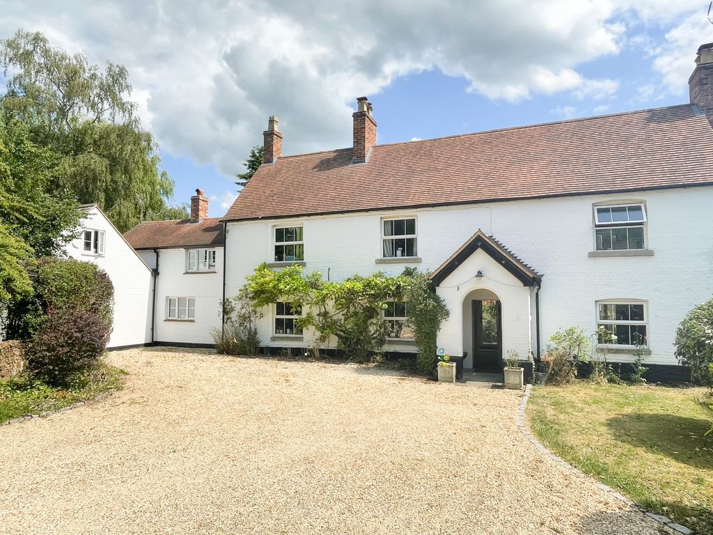 5 bed detached house for sale in Worminghall, Buckinghamshire HP18, £1,450,000
