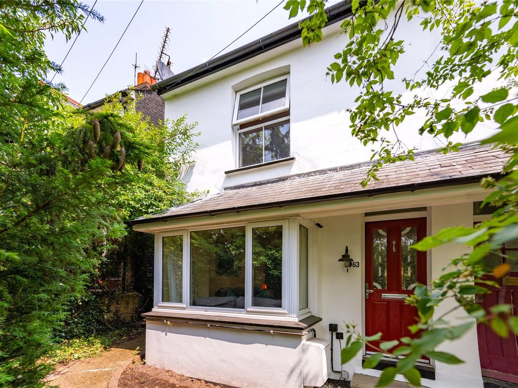 3 bed semi-detached house for sale in Hivings Hill, Chesham, Buckinghamshire HP5, £445,000