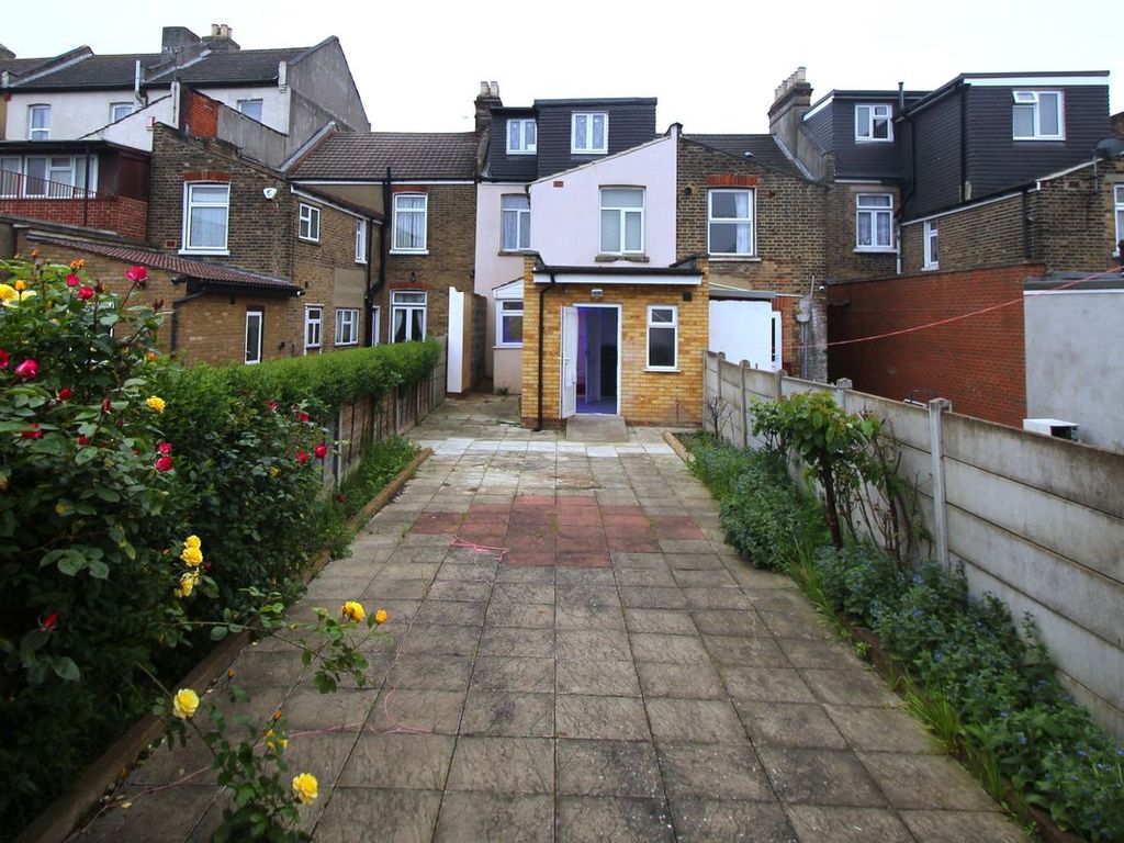 6 bed terraced house for sale in High Street North, London E12, £795,000