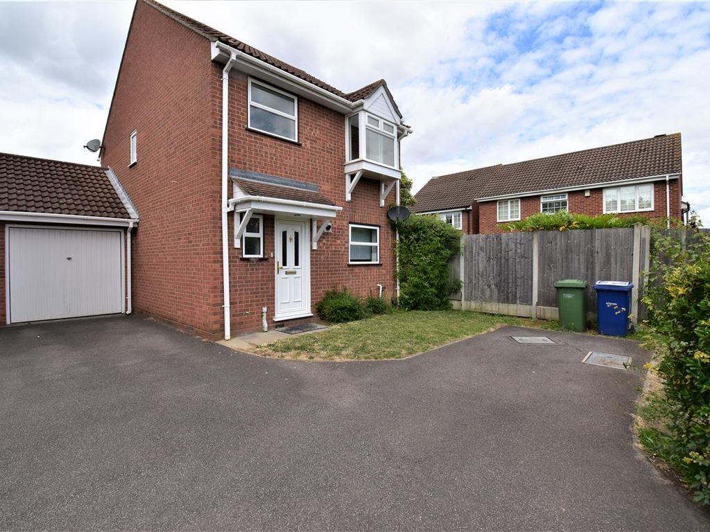 3 bed detached house for sale in School Houses, School Lane, Orsett, Grays RM16, £425,000