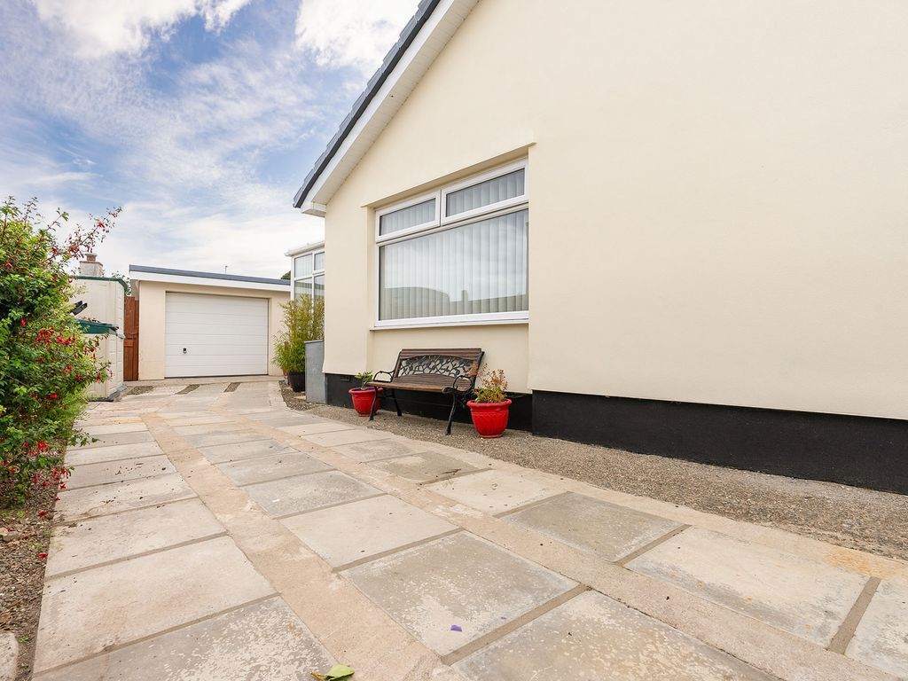 4 bed detached bungalow for sale in 34, Silverburn Drive, Ballasalla IM9, £530,000