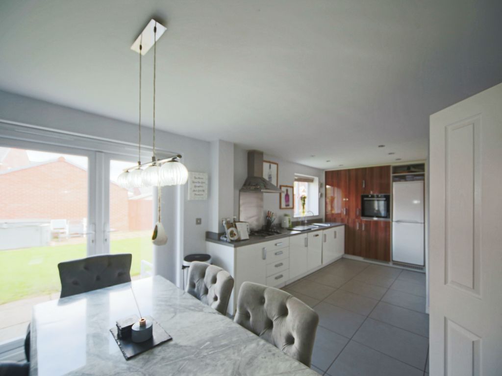 4 bed detached house for sale in Mallard Place, Sandbach CW11, £335,000