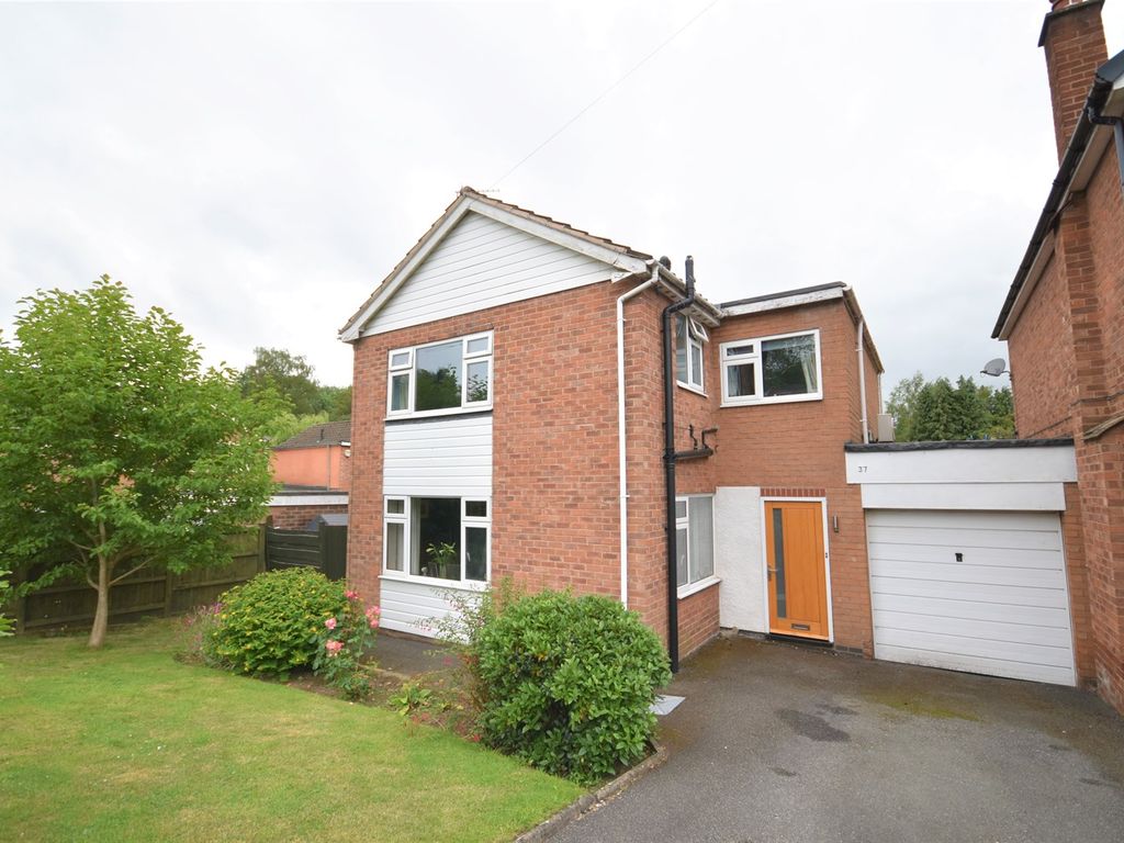4 bed link-detached house for sale in Amberley Road, Macclesfield SK11, £380,000