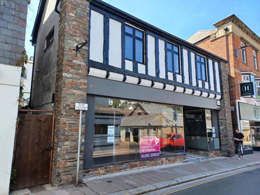 Retail premises to let in 5-9 Victoria Road, Dartmouth, Devon TQ6, £25,000 pa