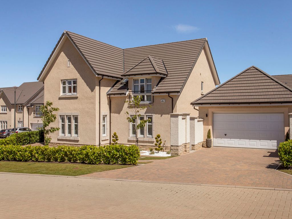 5 bed property for sale in 2 Gifford Crescent, Balerno EH14, £925,000