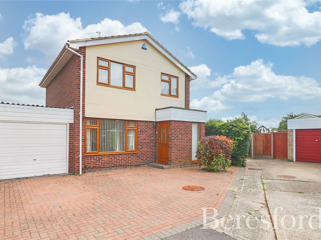 3 bed detached house for sale in Walter Way, Silver End CM8, £350,000