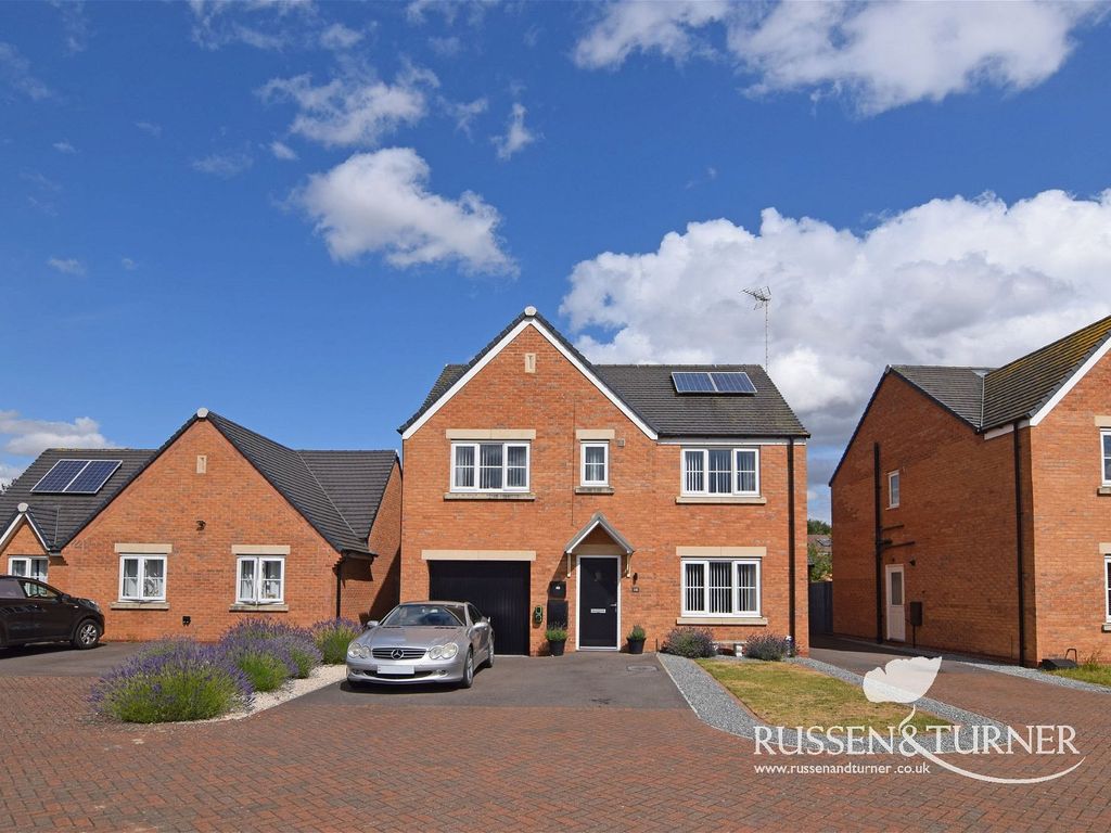 5 bed detached house for sale in Sandy Road, Narborough, King's Lynn PE32, £350,000