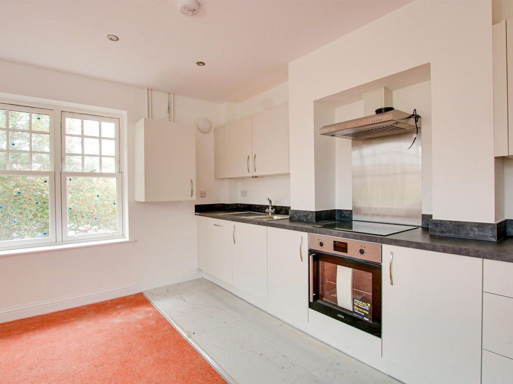 3 bed flat for sale in St. Nicholas Place, Sheringham NR26, £385,000