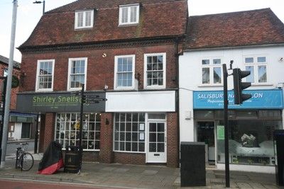Retail premises to let in Milford Street, Salisbury SP1, £9,750 pa