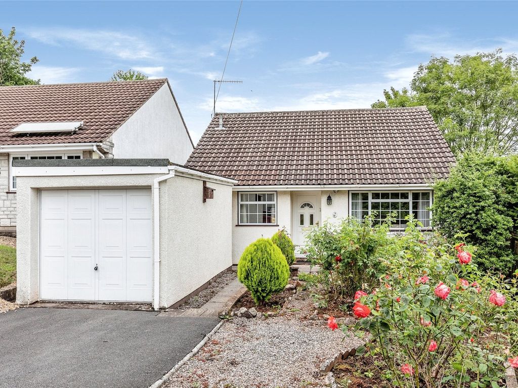 2 bed bungalow for sale in Walnut Close, Easton-In-Gordano, Bristol, Somerset BS20, £350,000