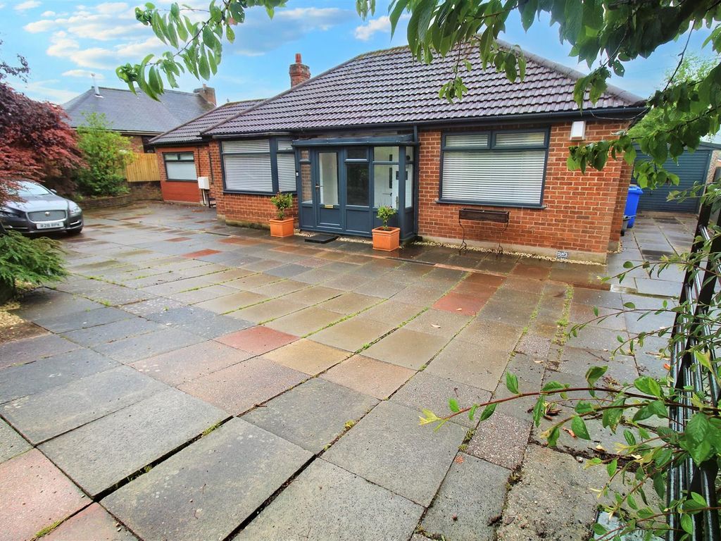 2 bed detached bungalow for sale in Nursery Avenue, Stockton Brook, Stoke-On-Trent ST9, £345,000