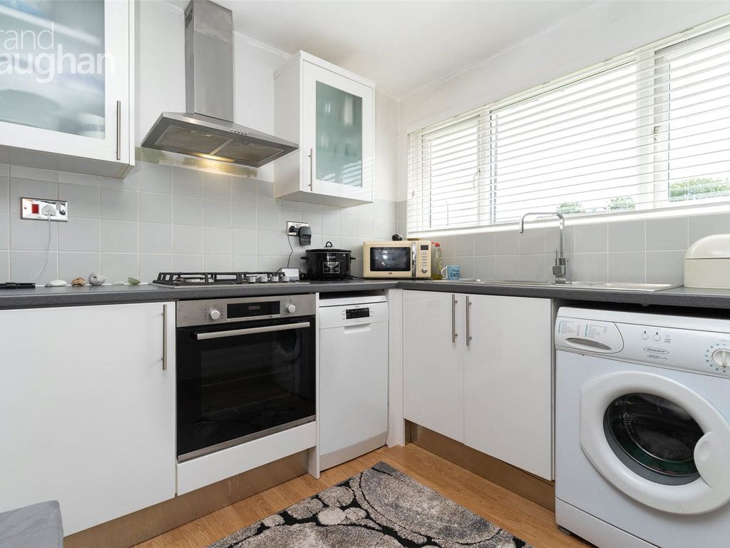 3 bed terraced house for sale in Patchdean, Brighton BN1, £400,000