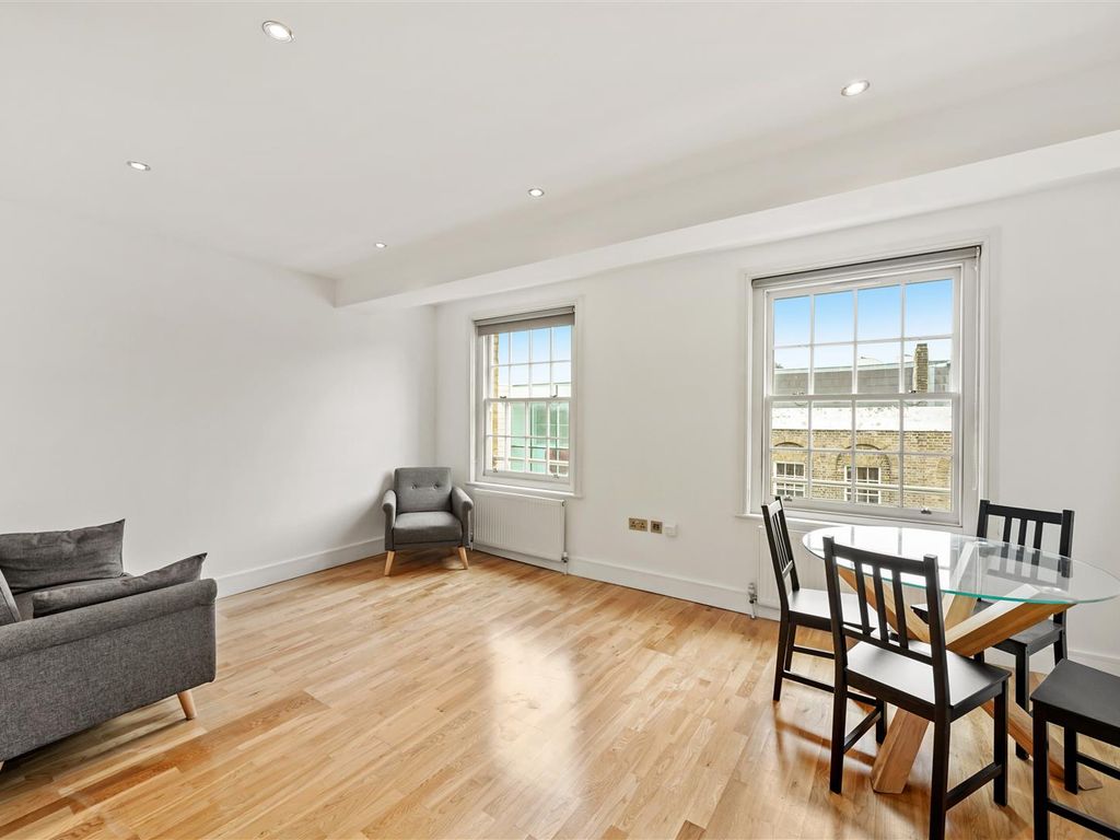 1 bed property for sale in Clapham Manor Street, Clapham, London SW4, £375,000