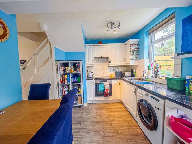 3 bed terraced house for sale in Moordown, London SE18, £400,000