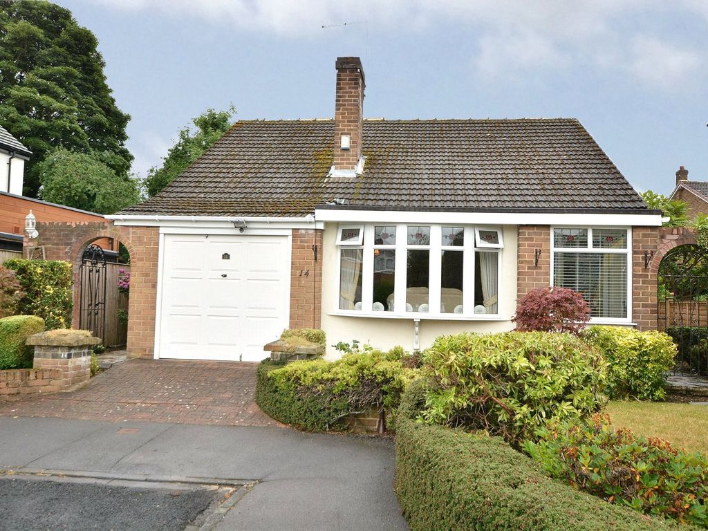 2 bed bungalow for sale in Strickland Close, Shadwell, Leeds LS17, £359,000