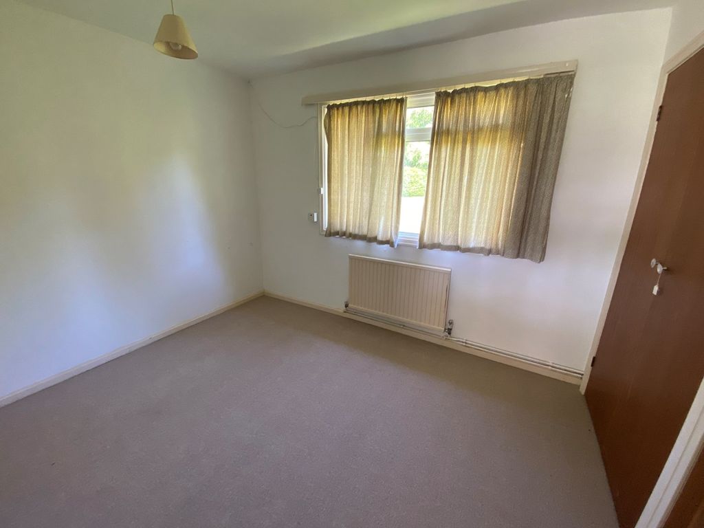 3 bed bungalow for sale in Biddenden, Ashford TN27, £550,000