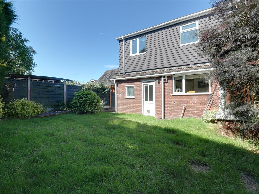 4 bed detached house for sale in Meadow Way, Church Lawton, Stoke-On-Trent ST7, £217,750