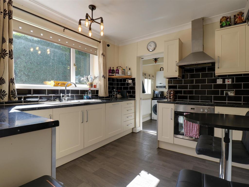 4 bed detached house for sale in Meadow Way, Church Lawton, Stoke-On-Trent ST7, £217,750