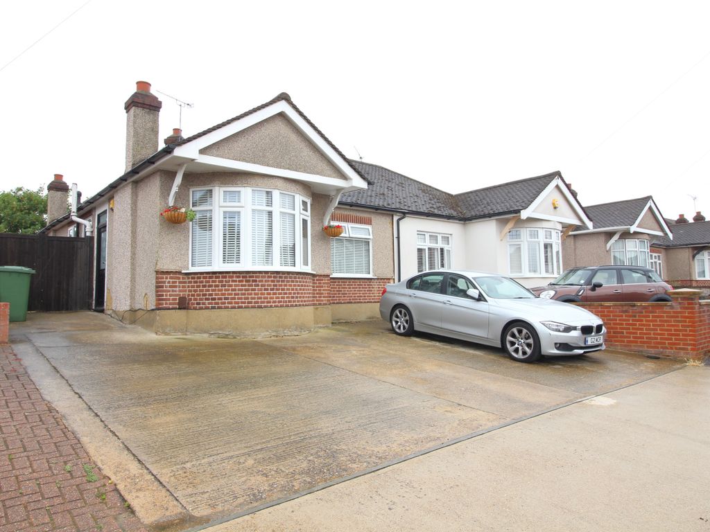 2 bed semi-detached bungalow for sale in Toplands Avenue, Aveley, South Ockendon RM15, £400,000