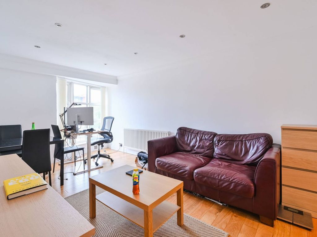 1 bed flat for sale in Belvedere Heights, Lisson Grove, London NW8, £525,000