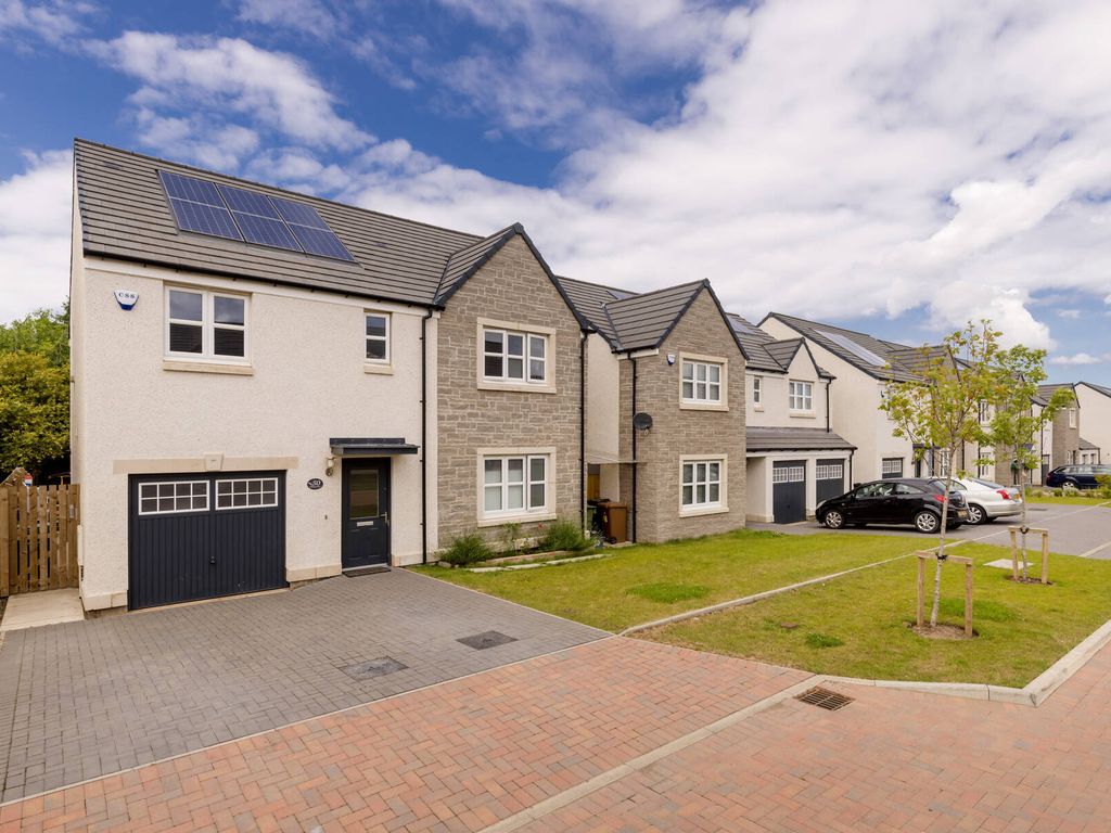 5 bed detached house for sale in 50 Goldeneye Drive, Liberton EH17, £425,000