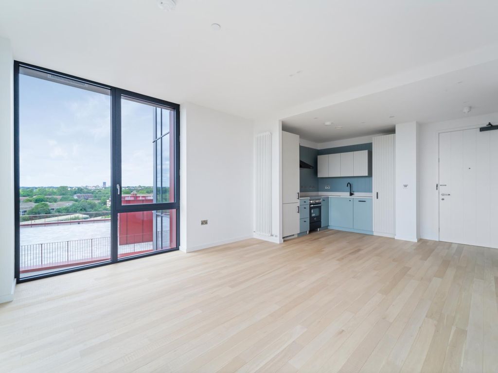 1 bed flat for sale in Hollandbury House, The Brentford Project TW8, £600,000