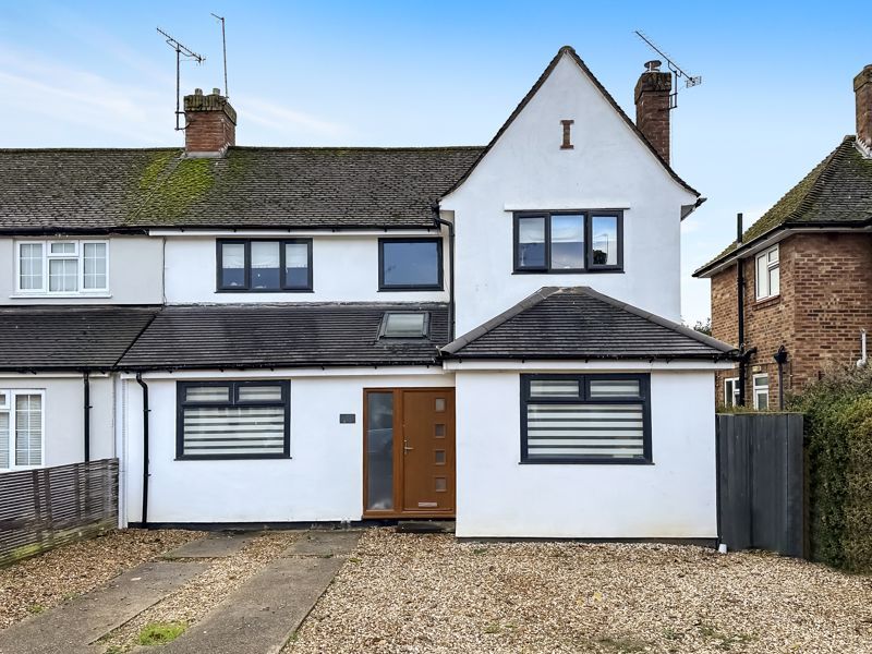 3 bed semi-detached house for sale in Newfield Gardens, Marlow SL7, £679,950