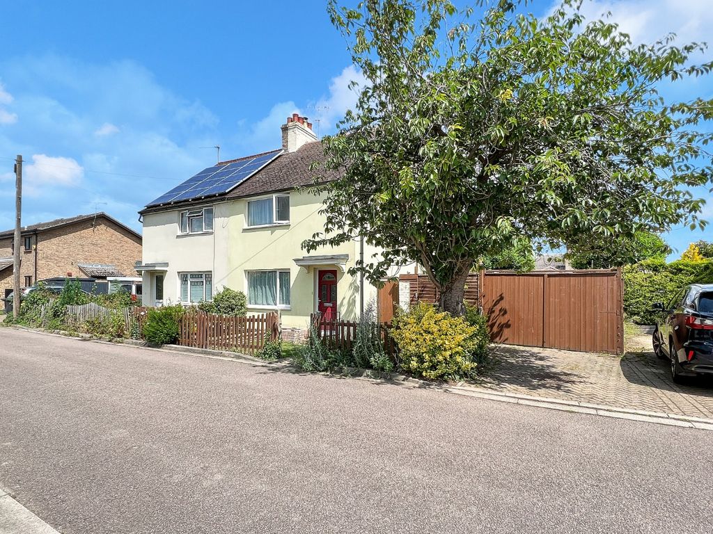 3 bed semi-detached house for sale in Manor Close, Harston, Cambridge CB22, £470,000