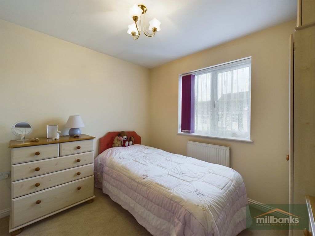 4 bed detached house for sale in Varrick Way, Attleborough, Norfolk NR17, £350,000