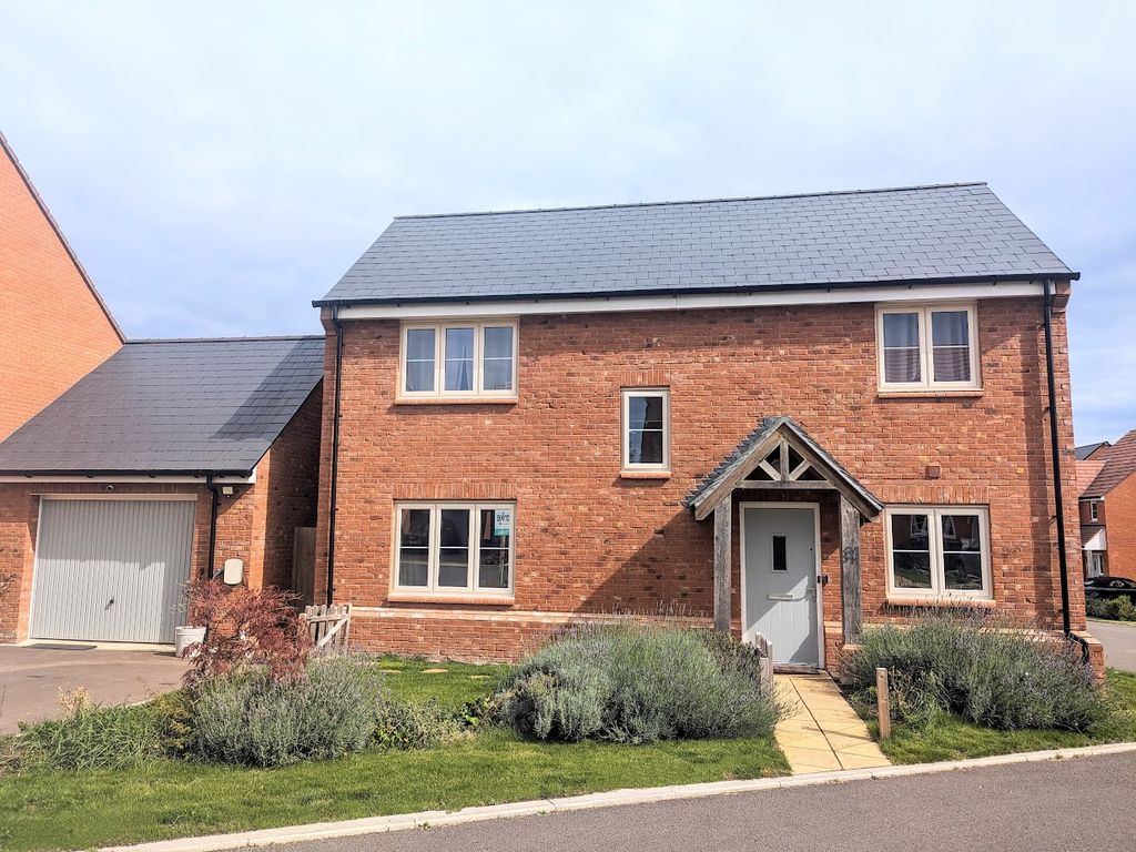4 bed detached house for sale in Rectory Close, Ashleworth, Gloucester GL19, £475,000
